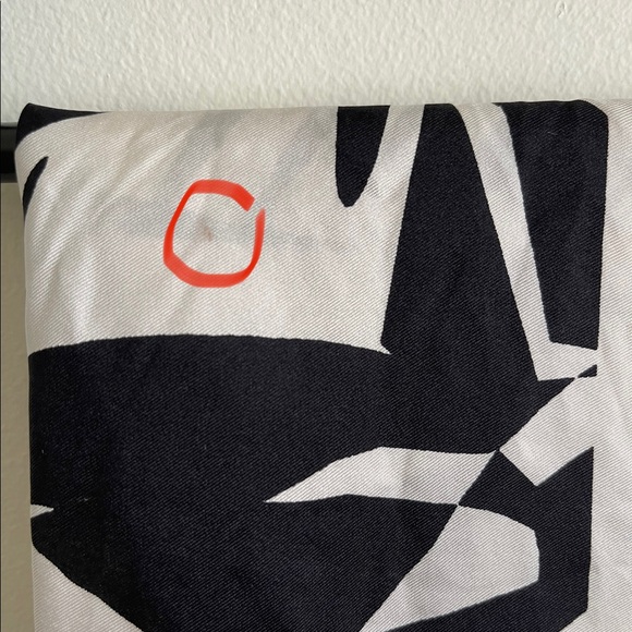 Black and white zebra strip square silk scarf - Picture 7 of 8